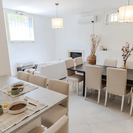Villa Casa Gaia - A Pochi Passi Da Roma